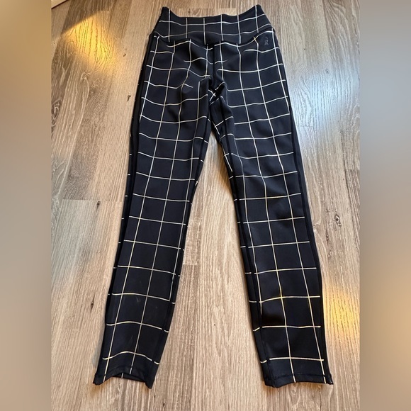 Good American Leggings - Picture 6 of 8